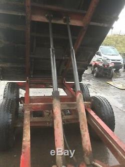 10 Ton Tipping Trailer. Twin Ram, twin Axle With Insulated Body