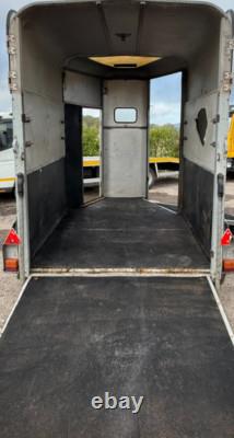 2001 Ifor Williams HB505R 10ft x 5ft x 7ft Twin Axle Horse Trailer 2x Horses