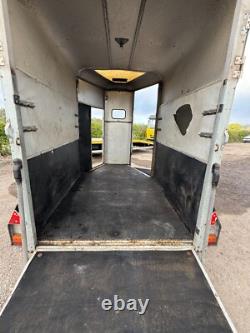 2001 Ifor Williams HB505R 10ft x 5ft x 7ft Twin Axle Horse Trailer 2x Horses