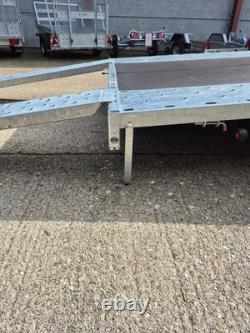 Bateson 355B 5m x 2.1m 3500kg Twin Axle Beaver Tail Car Trailer, Winch & Ramps