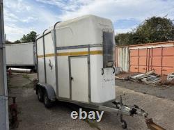 Bateson Deauville 2 Stall Horse Trailer Twin Axle Back Ramp 2008 Up to 3.5T