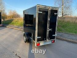 Box Trailer 1300kg 8,5ft X 4,3ft Single Axle Knott Suspension Black Box