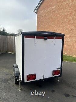 Box Trailer Twin Axle