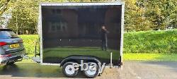 Box trailer twin axle