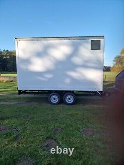 Box trailer twin axle used