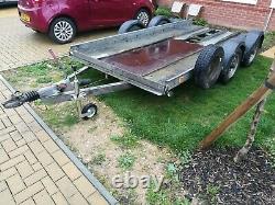 Brian James Twin axle car trailer transporter