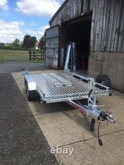 CAR TRANSPORTER/FLATBED/MOTORBIKE BESPOKE TWIN AXLE TRAILER 2.7 ton