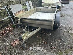 Car trailer twin axle