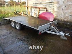 Car transporter trailer beavertail twin axle