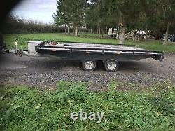 Car transporter trailer twin axle