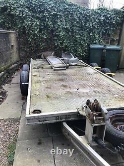 Car transporter trailer twin axle