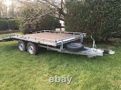 Car transporter trailer twin axle with spare wheel