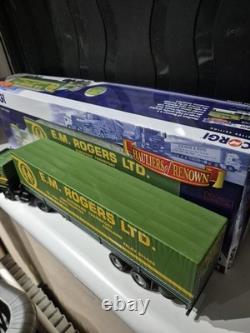 Corgi Volvo F10 withTwin-Axle Tilt Trailer E. M. Rogers CC15504 150 Mint Corgi Volvo F10 withTwin-Axle Tilt Trailer E. M. Rogers CC15504 150 Mint