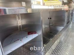 Custom Twin Axle Catering Trailer Mirror Finish Stainless Steel Serving Hatch