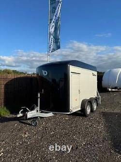 Debon Roadster C500 Twin Axle Box Van Trailer