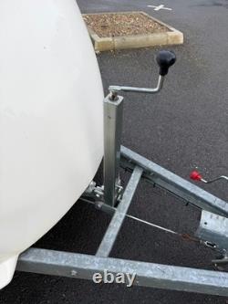 Eco-Trailer Velocity iQ / 3000kg enclosed covered race car trailer