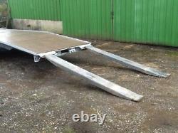 Flat bed Beaver tail Trailer Transporter 3500kg twin axle, with loading ramps