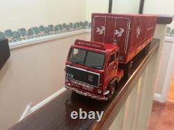 HEAVY HAULAGE 4x2 VOLVO F88 TWIN AXLE TILT TRAILER B. R. S. 150 SCALE CODE 3