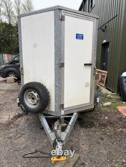 Ifor Williams BV85G 8x5 Box Trailer 2700kg Twin Axle Braked - Solid
