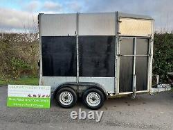 Ifor Williams HB 505R Horse Box Trailer Twin Axle