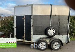 Ifor Williams HB 505R Horse Box Trailer Twin Axle