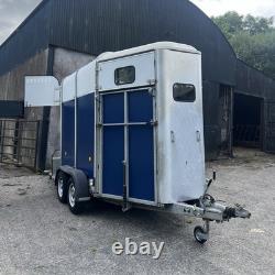 Ifor Williams HB510 2 Horse Trailer Twin Axle Back Ramp Blue/White 2015