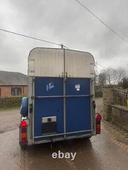 Ifor Williams horse trailer 505 twin axle PRICE IS PLUS VAT