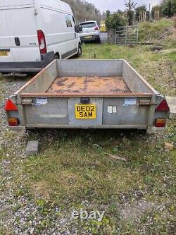 Ifor williams breaked twin axle trailer. 2584 kg