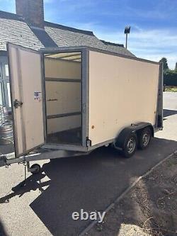 Ifor williams twin axle trailer