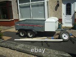 Indespension 640 twin axle car trailer