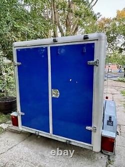 Indespension TAV4 Twin Axle 2600kg HD Box Trailer 8ft2 X 4ft10 X 4ft10