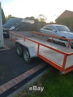 Indespension twin axle car trailer