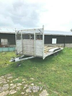 Large flatbed twin axle trailer Superb extremely lightweight Aluminium body