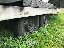 Large flatbed twin axle trailer Superb extremely lightweight Aluminium body
