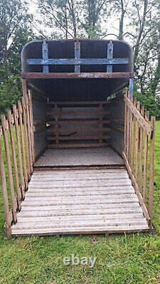 Livestock Cattle Trailer Used 10ft twin axle