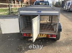 Mobile Dog Transport trailer Dog Trails 4 Dog vented doors