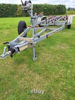 Multi-Roller Boat Trailer, twin axle, max laden weight 2500kg. VGC