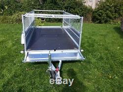 New trailer 8.7 x 4.1 twin axle-build, side and mesh