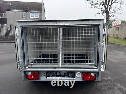 Niewiadow dog trailer