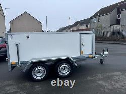 Niewiadow dog trailer