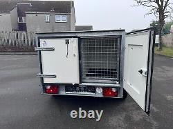 Niewiadow dog trailer