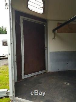 Pullman Horsebox trailer 2009 Twin Axle Very good condition Low Use Horse Box