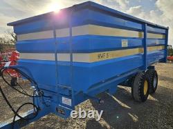 RANCH 10 Tonne Twin axle Grain Trailer with Grain Chute