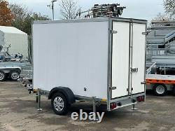 Refrigerated Trailer Chiller trailer Fridge Box Trailer 1300kg 8,2ft x 4,9ft