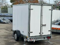 Refrigerated Trailer Chiller trailer Fridge Box Trailer 1300kg 8,2ft x 4,9ft