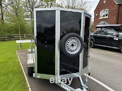 Tickners GT855 Twin Axle Kart Trailer With Shaped Front & Access Door Brand New