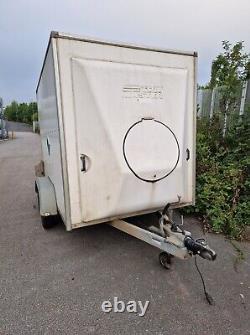 Tow Master Twin Axle Braked Trailer (professionally serviced last year!)