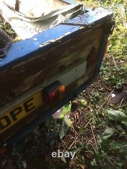 Trailer twin axle Braked 10ft By 5ft. Project