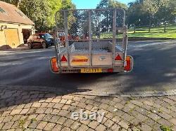 Trailer twin axle very good condition