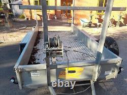 Trailer twin axle very good condition
